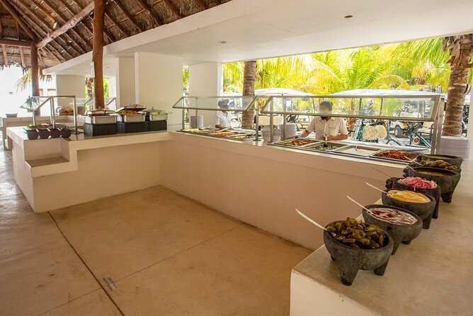 Deluxe Catamaran tour to Isla Mujeres with Open Bar and Lunch - Practical details that make the day easier