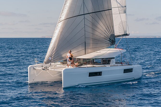 Deluxe Private Boats - 40 ft Catamaran - Why this private boat works well in Cozumel