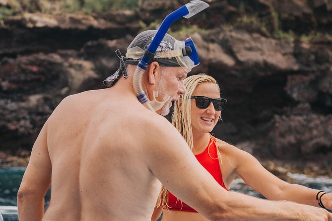 Deluxe Snorkel & Dolphin Watch Aboard a Luxury Catamaran from Kailua-Kona - Who Will Get the Most From This Cruise?