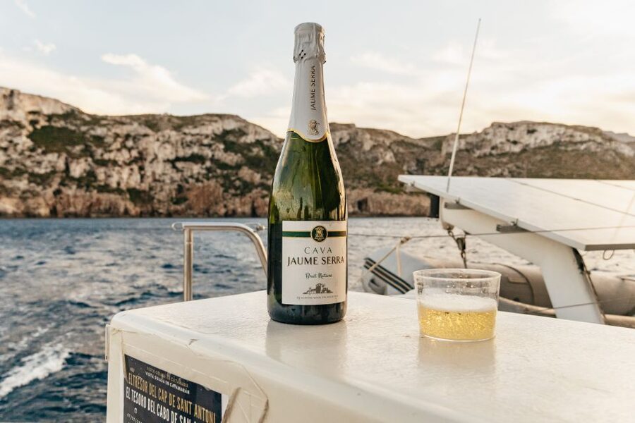 Dénia: Daytime or Sunset Catamaran Cruise - Choosing the sunset cruise