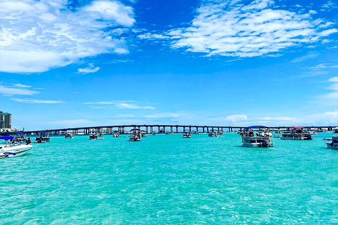 Destin Crab Island Tour in Catamaran - A catamaran ride to a sandbar in the middle of the water