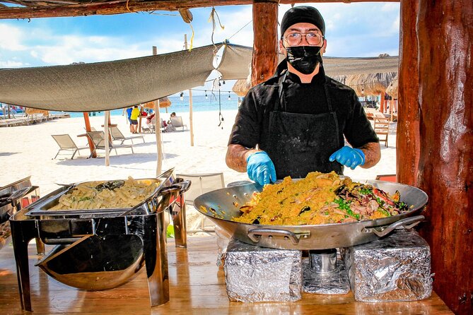 Discover Isla Mujeres: Catamaran, Snorkeling, and "Ice Bar" - Who will enjoy this outing most