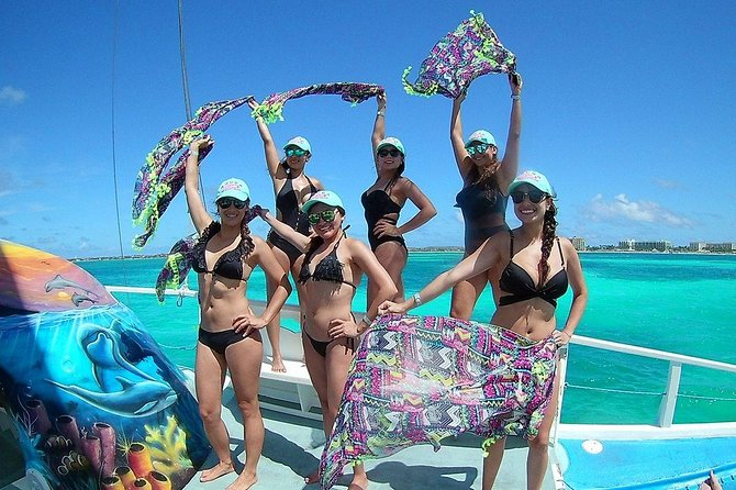 Dolphin Catamaran Snorkel and Sail with Open Bar - The Antilla shipwreck stop