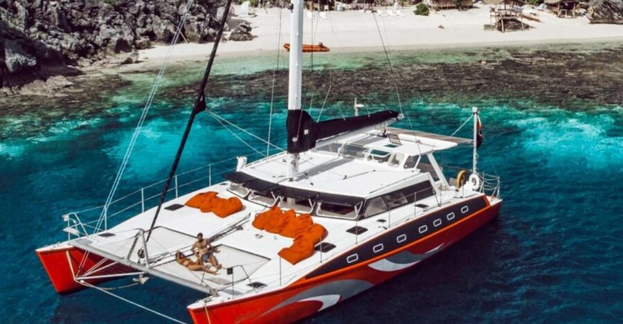 El Nido: Full-Day Premium Island Hopping Catamaran Cruise - The morning at Corong-Corong Pier