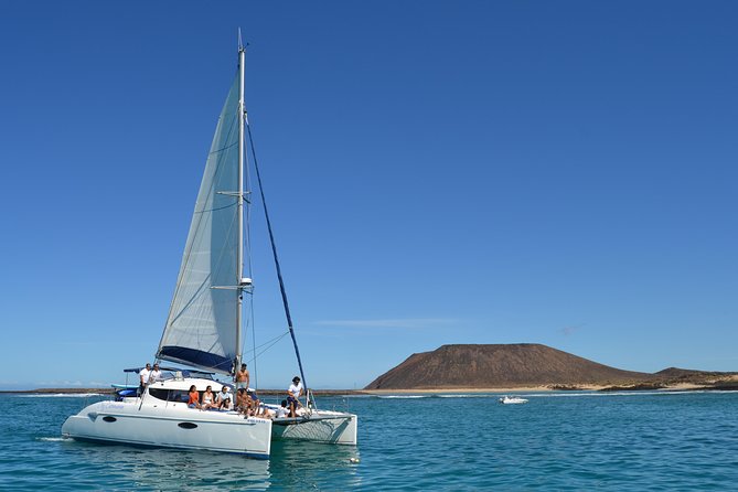 Exclusive Sailing Catamaran Experience to Lobos Island with lunch - Who will get the most from this trip?