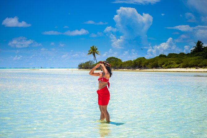 Excursion to Tetiaroa by Catamaran Visit Lunch Snorkeling - The maxi catamaran and its onboard setup