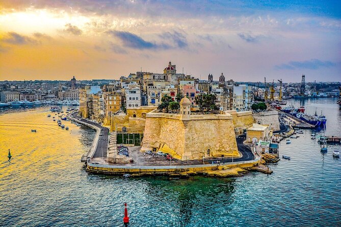 Experience the Malta fireworks festival from a catamaran - The Fireworks Festival as the Main Event