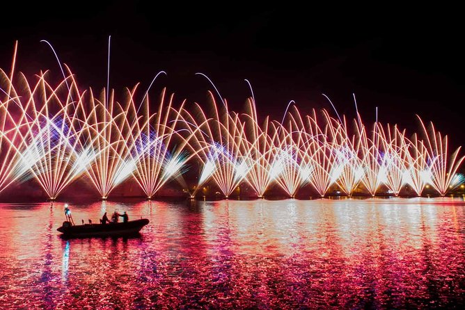 Experience the Malta fireworks festival from a catamaran - Food, Drinks, and Comfort on the Water