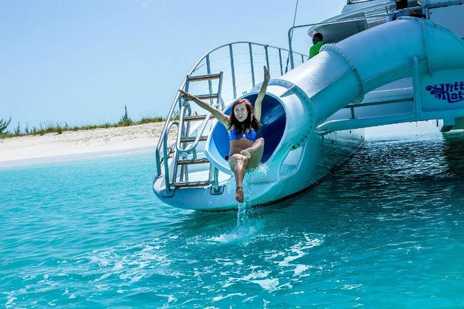 Family Catamaran & Snorkeling Cruise Turks & Caicos - A three-hour cruise with a good family rhythm