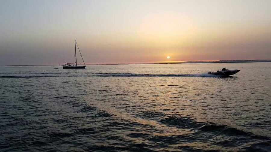 Faro: Ria Formosa Guided Sunset Tour by Catamaran - Catamaran expectations and the boat question
