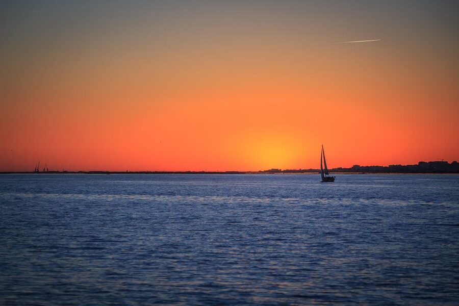 Faro: Ria Formosa Guided Sunset Tour by Catamaran - Is $35 good value for one hour?