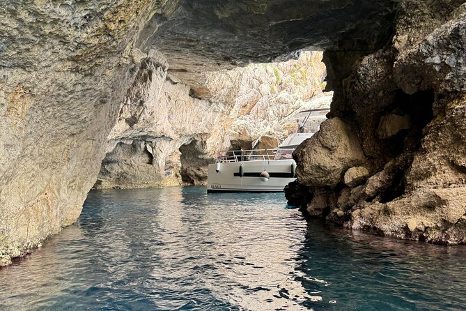 Favignana Egadi Islands Luxury Catamaran Tour with Lunch - How the crew affects the day
