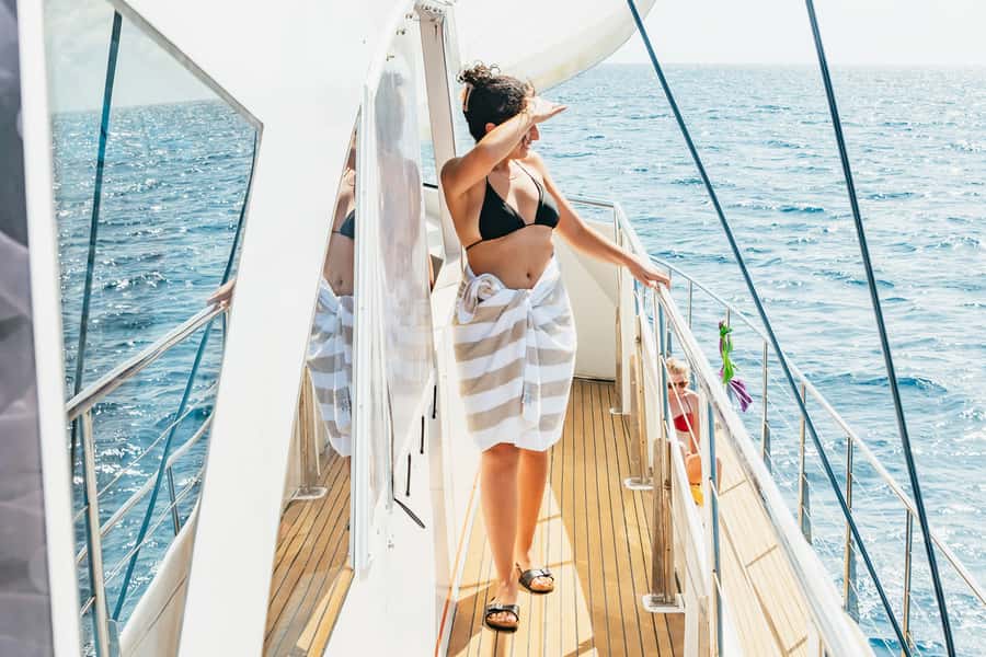 From Cairns: Great Barrier Reef Cruise by Premium Catamaran - Meeting point and what to bring
