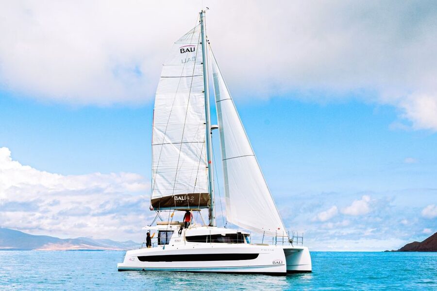 From Corralejo/Caleta de Fuste: Lobos Island Catamaran Trip - A sea day built around Lobos Island