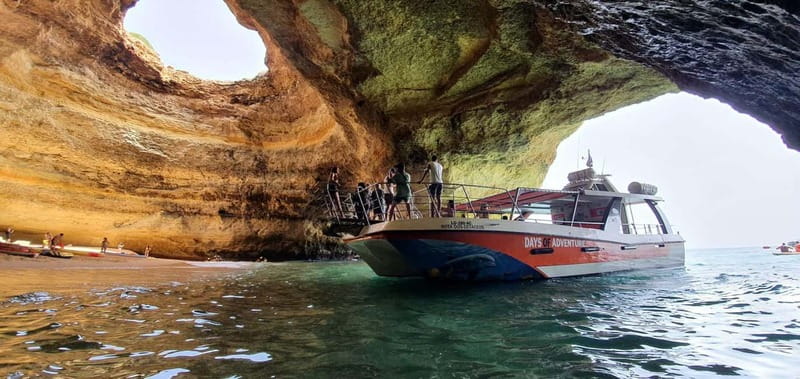 From Lagos: Benagil Caves Catamaran Cruise - Beaches and cliffs between Lagos and Benagil
