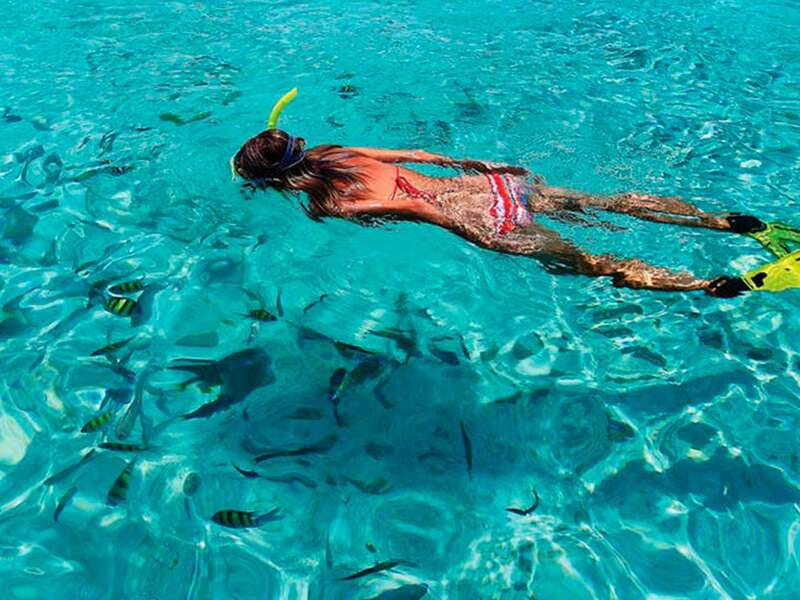 From Loreto: Snorkeling Catamaran Cruise - Sailing the Sea of Cortez on a 35-foot catamaran