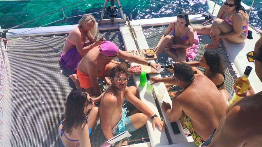 From Palau: Catamaran tour in La Maddalena Archipelago - Who will enjoy this catamaran day