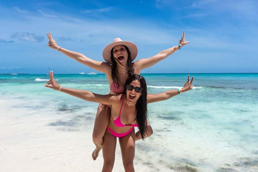 From Punta Cana: Catamaran Tour to Saona Island with Open Bar and Buffet - The Natural Pool Stop