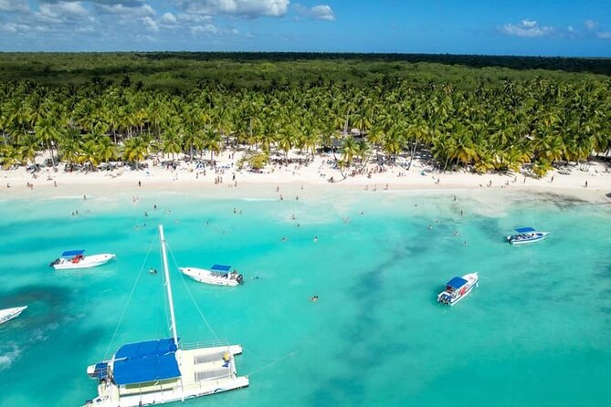 From Santo Domingo Saona Island Food And Drink Catamaran Vip - Who will enjoy this trip most