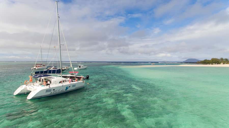 Full Day Catamaran Luxury Cruise to Northern Islands w Lunch - Gabriel Island gives you a second island stop
