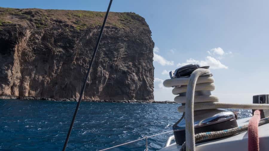 Full Day Catamaran Luxury Cruise to Northern Islands w Lunch - The return to Coin de Mire depends on the sea