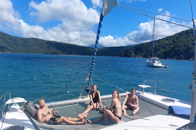 Full-Day Catamaran Tour through Tayrona - Sailing back to Santa Marta and the sunset