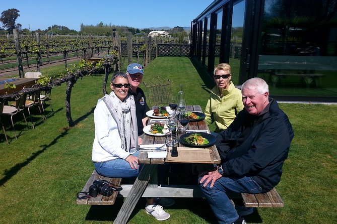 Full-Day Marlborough Catamaran Cruise with Wine Tour and Lunch - A full day that links Picton and Marlborough wine country