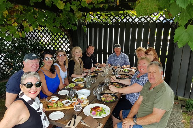 Full-Day Marlborough Catamaran Cruise with Wine Tour and Lunch - The afternoon winery route and its slower pace