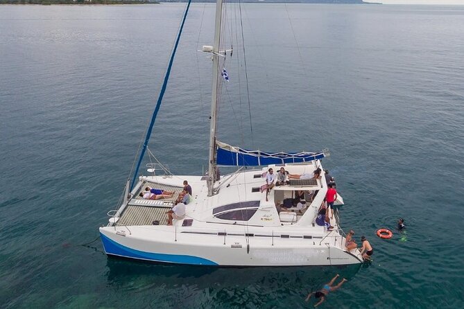 Full Day Private Catamaran Cruise to Bénitiers Island - A private start from Grande Riviere Noire