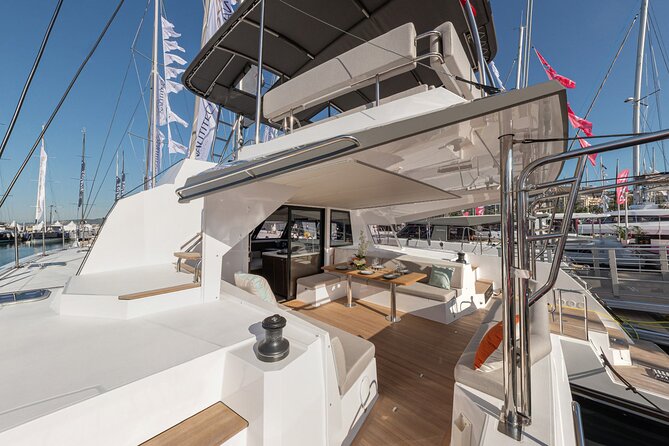 Full-Day Private Tour in Santorini by Luxury Catamaran - Therasia: the quietest part of the day