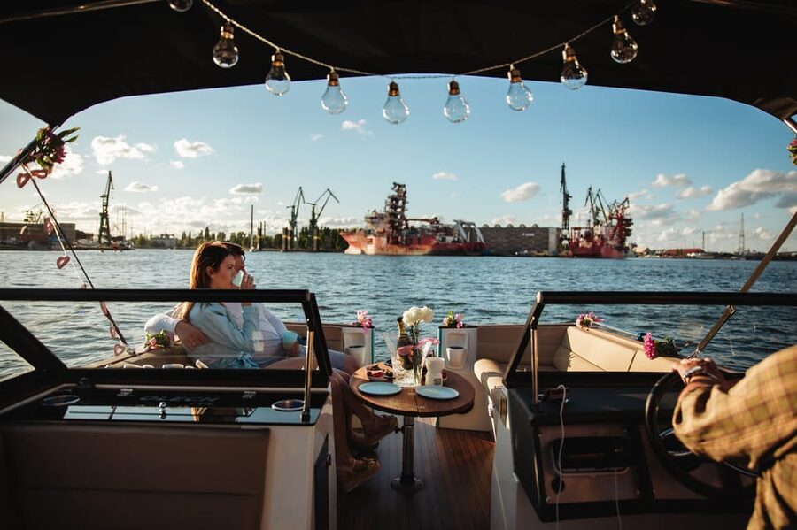 Gdańsk : Catamaran River Cruise - Key points at a glance