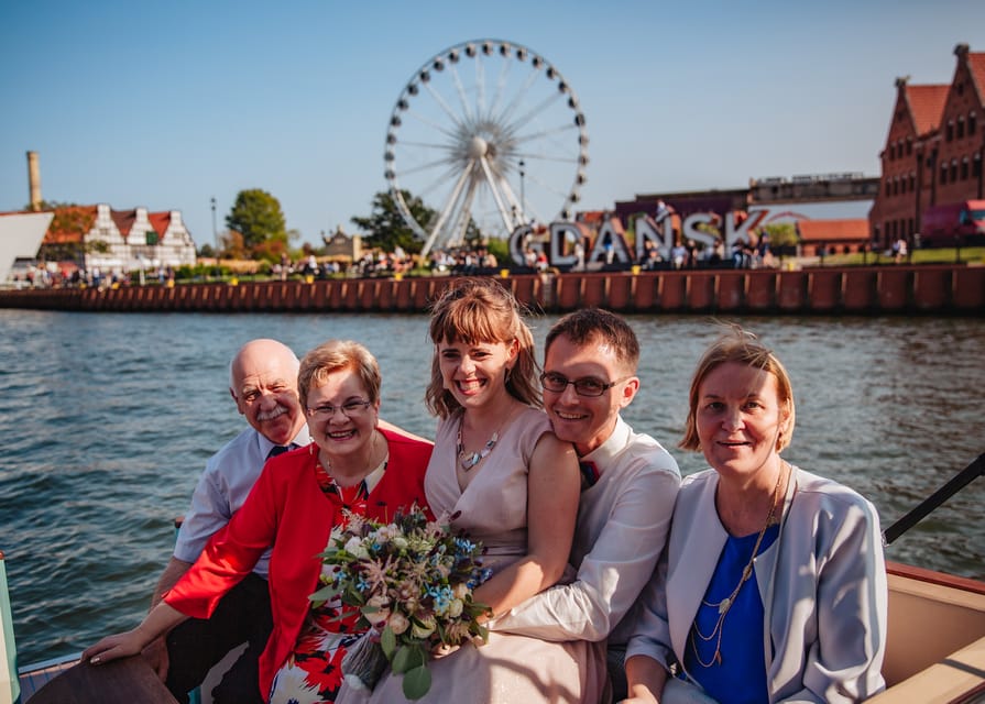 Gdańsk : Catamaran River Cruise - What the private format changes