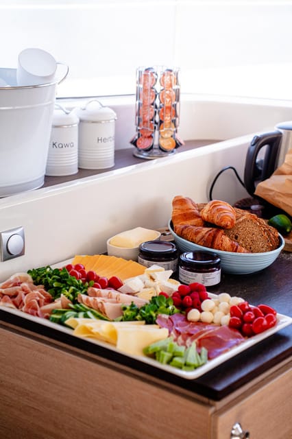 Gdansk/Sopot: Breakfast Cruise on a Catamaran - Is $61 a fair price?
