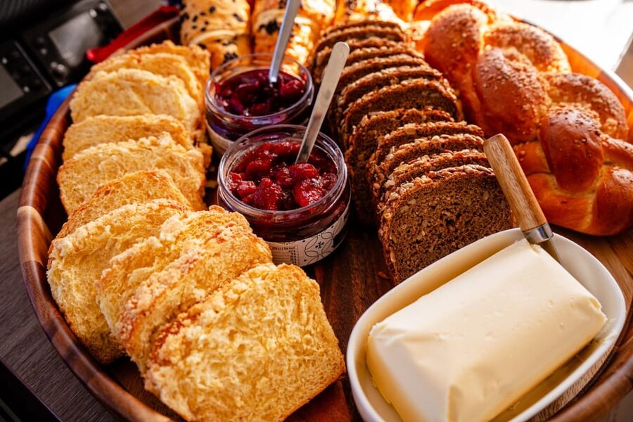 Gdansk/Sopot: Breakfast Cruise on a Catamaran - Practical details that affect the morning
