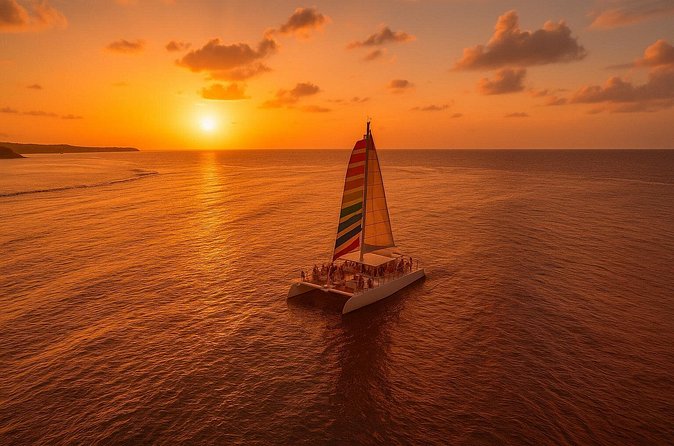 Grand Bahama Catamaran Sunset Cruise with Drinks and Snacks - Why the crew matters on a short sailing