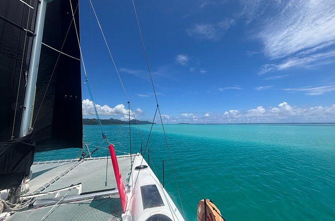 Half day catamaran sailing in the Sailinity Lagoon - Who should book this catamaran trip?