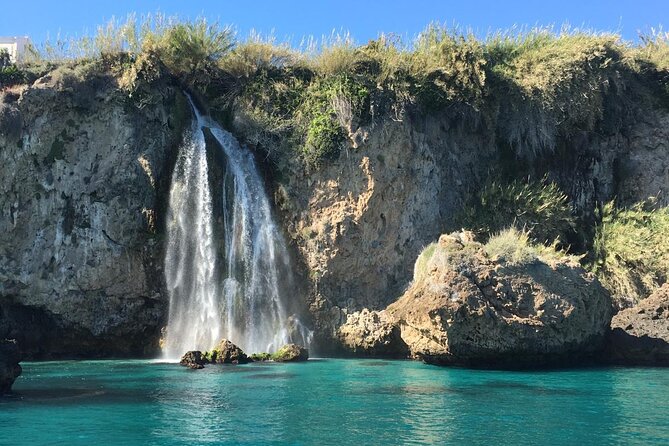 Half-Day Luxury Catamaran Sailing Cruise in Granada - Punta de la Mona and La Herradura Bay