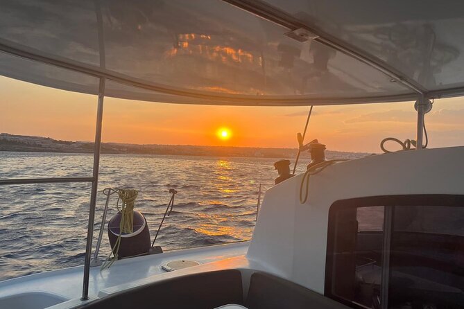 Half Day Sailing Catamaran with Sunset Experience - What the $1,160.93 group price really means