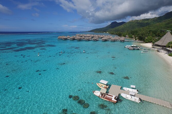 Half Day Tour : Moorea Snorkeling & Sailing on a Catamaran named Taboo - A catamaran with room to relax
