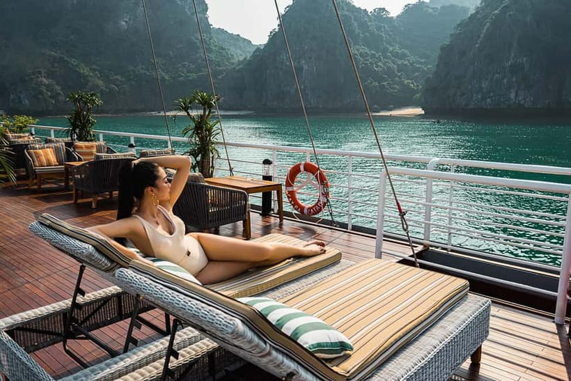Halong & Lan Ha Bay 1-Day Catamaran Cruise from Hanoi - What the scenery is really worth