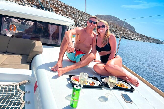 Heraklion: Catamaran Cruise to Dia with Sunset, Meal & Bar - A Cretan Meal With a Healthier Angle