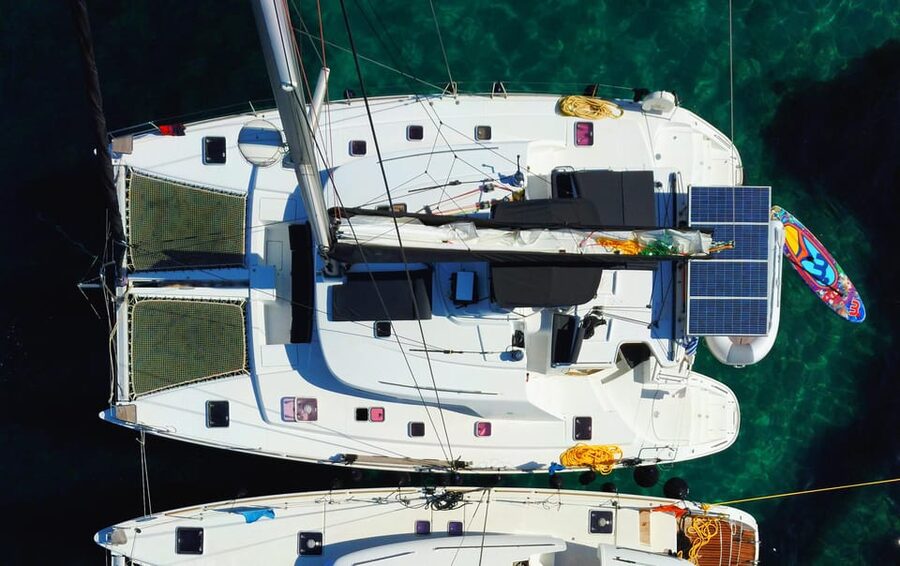 Heraklion: Catamaran Sailing to Dia island - Morning cruise or afternoon sunset trip