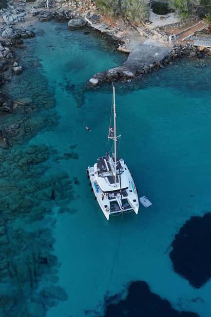 Heraklion Luxury Sailing Catamaran Dia Island | Gourmet Menu - Dia Island and its mythic setting