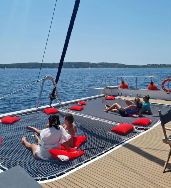 Hyères : Catamaran Dinner Cruise at Fort of Brégançon - An anchorage with time for a swim and paddleboarding