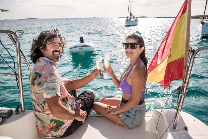 Ibiza: Small Group Day Trip to Formentera by Catamaran - Practical ways to make the day better
