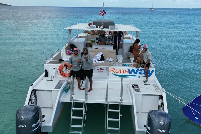 Icacos Double Dip Power Catamaran Snorkel & Beach Tour - Cayo Icacos and the beach stop