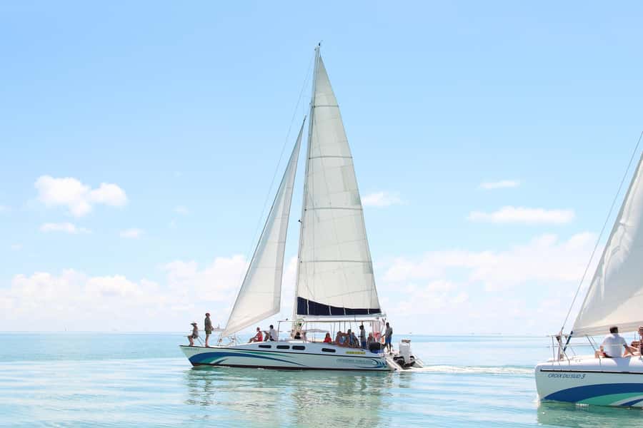 Ile Aux Cerfs Catamaran Cruise sailing from Mahebourg - Who Will Enjoy This Catamaran Trip?