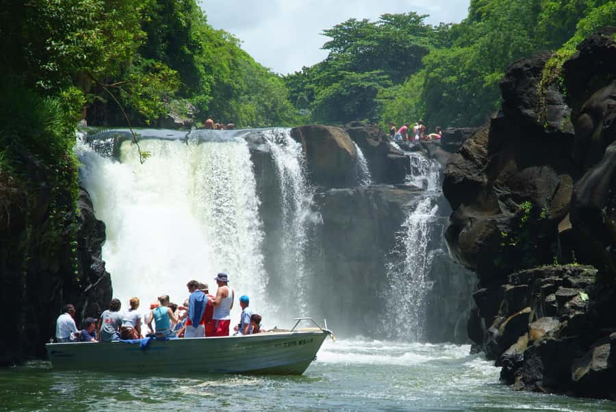 Ile Aux Cerfs Catamaran Cruise sailing from Mahebourg - Grand River South East Waterfall by Boat