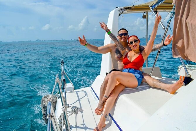 Isla Mujeres Catamaran, Open Bar and Beach Club Tour - What your $39 Isla Mujeres catamaran day really includes