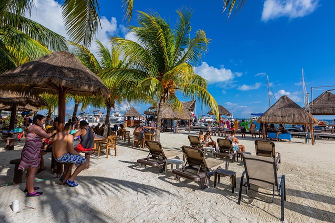 Isla Mujeres Catamaran, Open Bar & Optional Buffet and pick up - Two and a half hours to explore Isla Mujeres